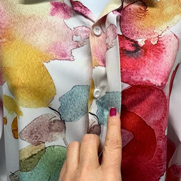 EUC, Women’s 3/4 Sleeve Sz M Button Down Multi-Color Blouse, V556 - Picture 7 of 12